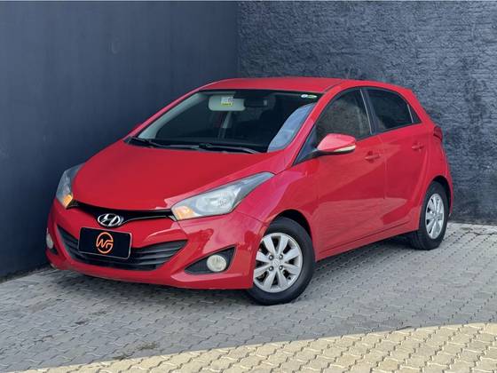 HYUNDAI HB20 1.0 COMFORT 12V FLEX 4P MANUAL HYUNDAI HB20 1.0 COMFORT 12V FLEX 4P MANUAL
